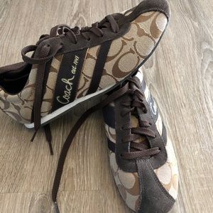 Coach “Henrietta” Sneaker